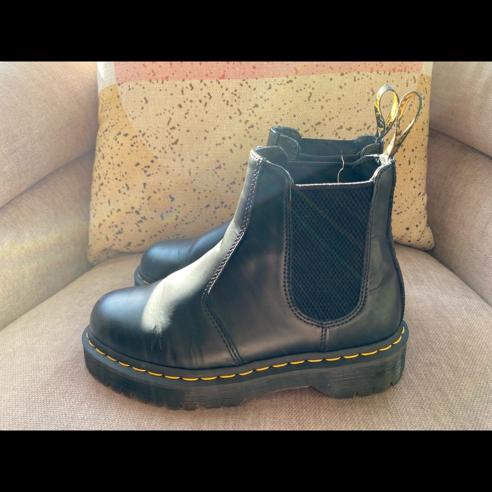 Dr. Martens 2976 Bex Black Smooth Leather boot